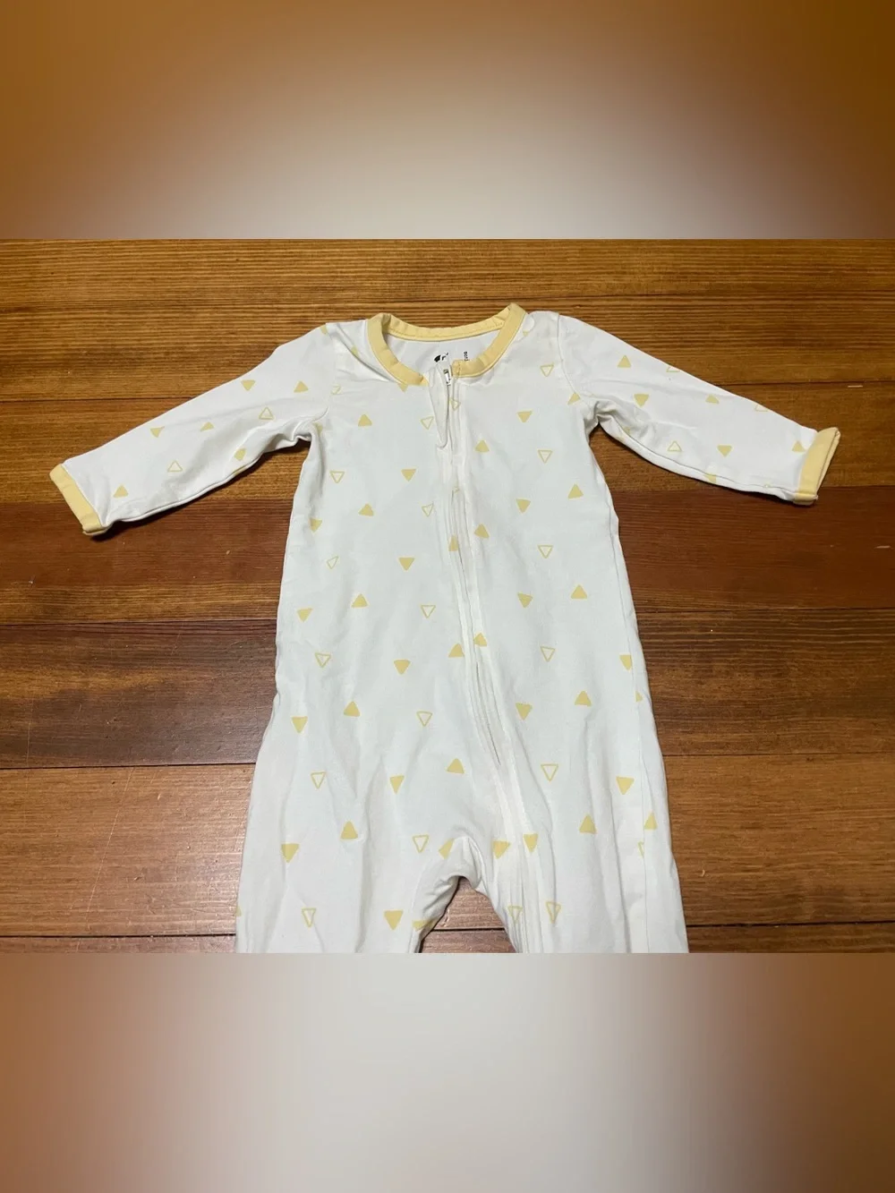 Monica + Andy Organic Cotton Footed One-Piece White Pajamas w Yellow Triangles
